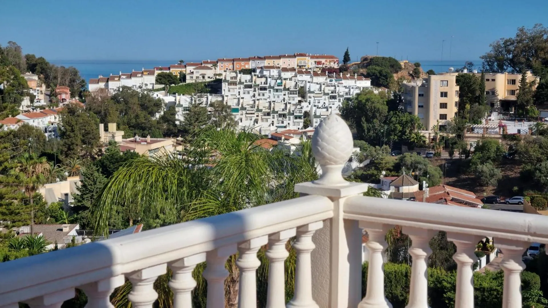 Villa Con Piscina Pedregalejo Cerca De Playas Y Centro Historico Malaga 0*,