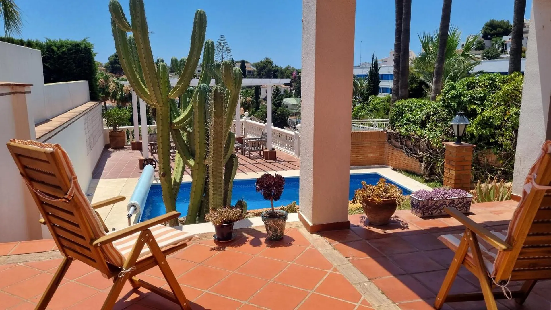 Villa Con Piscina Pedregalejo Cerca De Playas Y Centro Historico Malaga